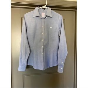Brooks Brothers women’s collared shirt